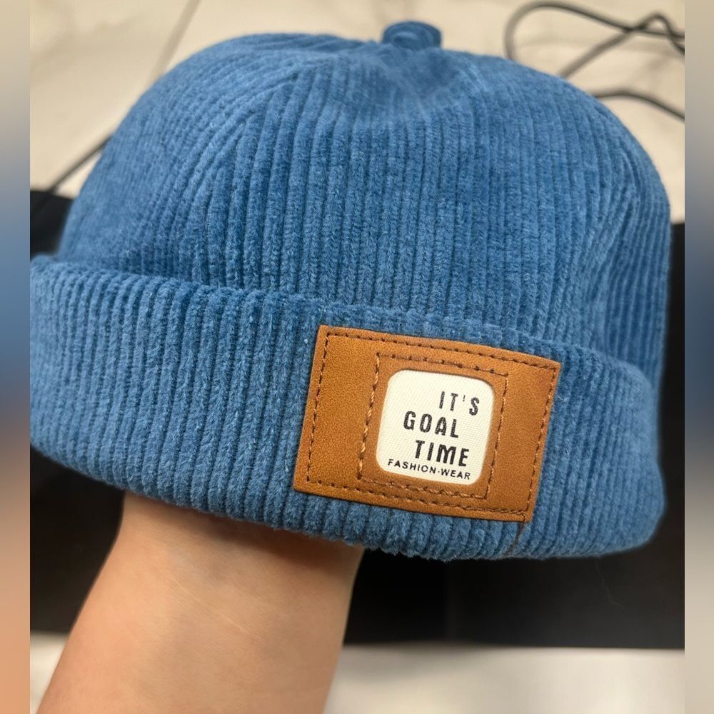 Men’s Ribbed Brimless Beanie - Navy Blue - Picture 4 of 6